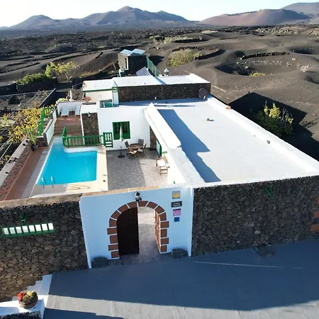 Casa Diama * Яйса